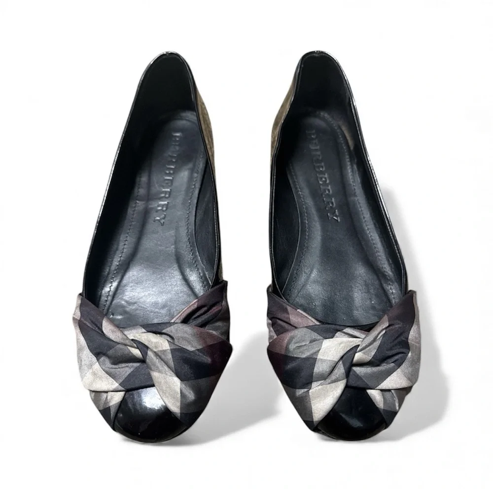 Burberry Black Plaid Knot-Front Ballet Flats - Picture 2 of 15